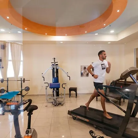 Naxos Imperial Beach & 5*