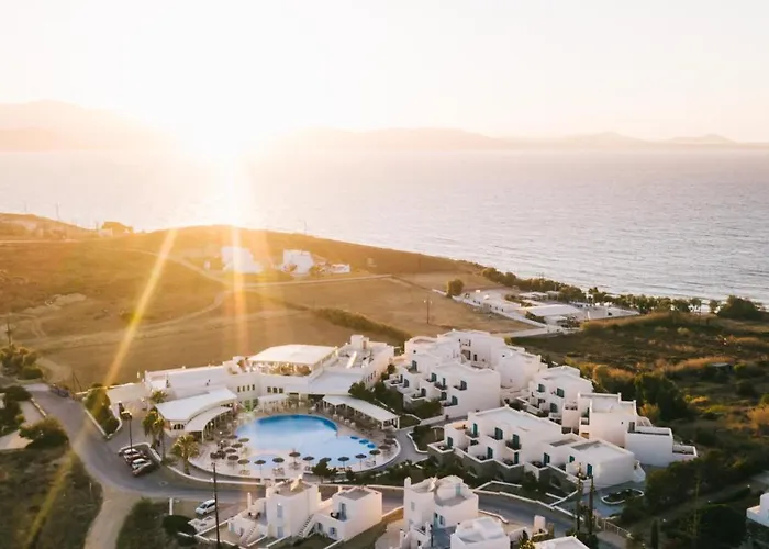 Naxos Imperial Beach & Отель