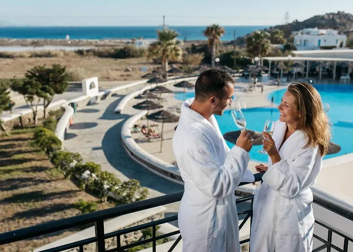 Naxos Imperial Beach & 5*