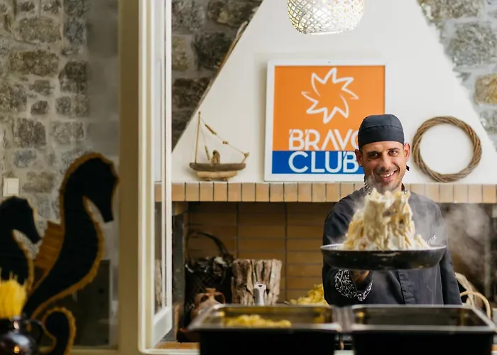 Naxos Imperial Beach & Отель