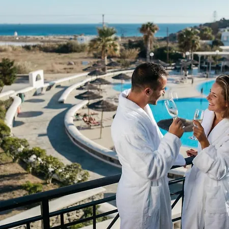 Naxos Imperial Beach & 5*