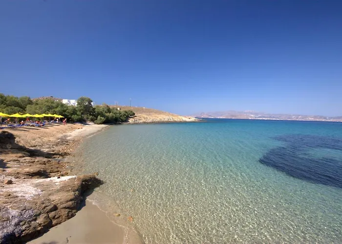 Naxos Imperial Beach & מלון איוס פרוקופיוס