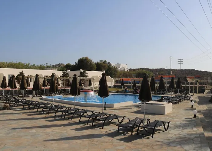 Naxos Imperial Beach & איוס פרוקופיוס