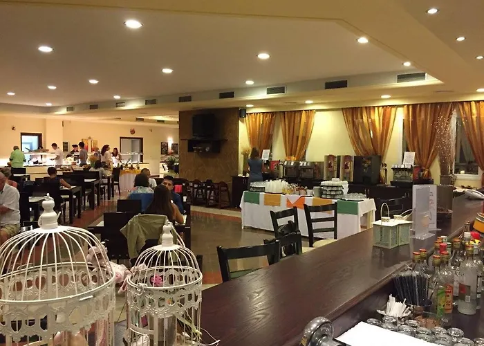 Naxos Imperial Beach & 5*