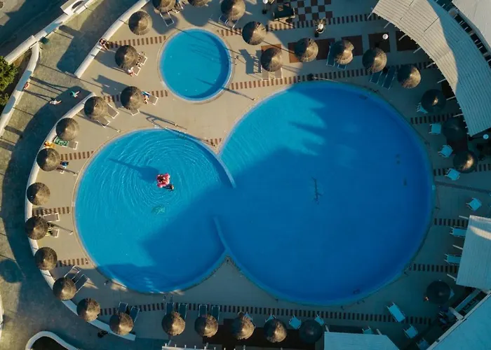 Naxos Imperial Beach & Hotel Agios Prokopios (Naxos)